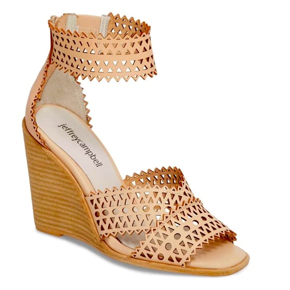 Jeffrey Campbell Besante wedge sandals in tan. Size 10 - Picture 3 of 3